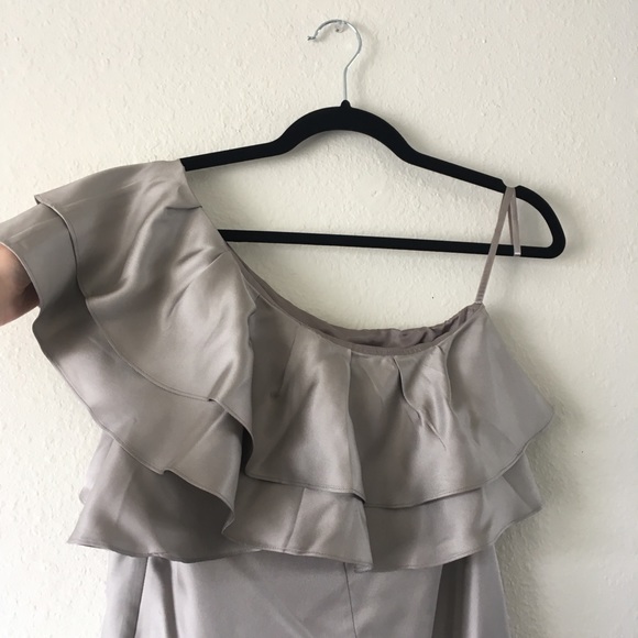 Silk Banana Republic One-Shoulder Ruffle Dress - Picture 4 of 8